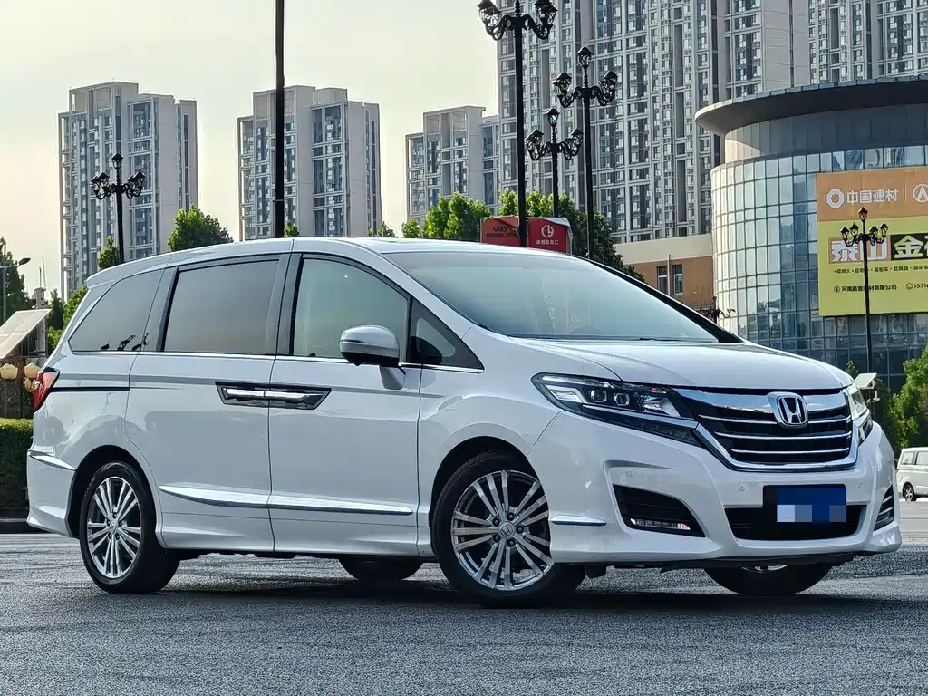 Alison 2016 2.4L Classic Edition купить на сайте DeffCars