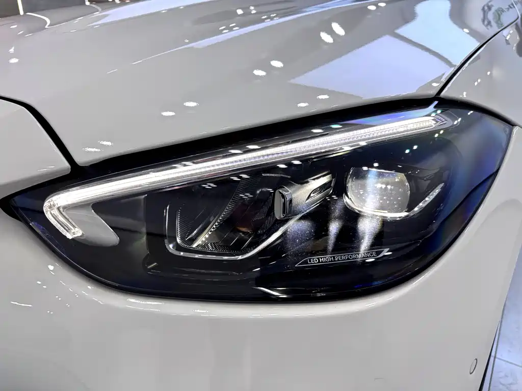 Mercedes-Benz C-Class 2024 facelift C 260 L sports version купить на сайте DeffCars