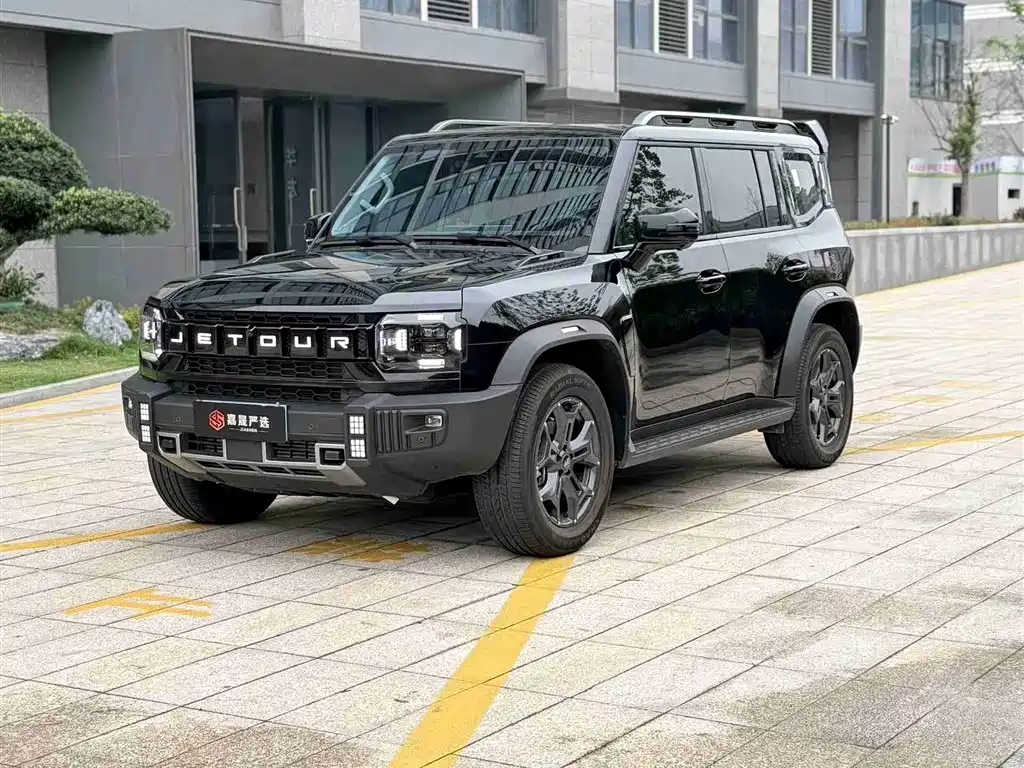 Jietu Traveler 2023 2.0T four-wheel drive crossover PRO купить на сайте DeffCars