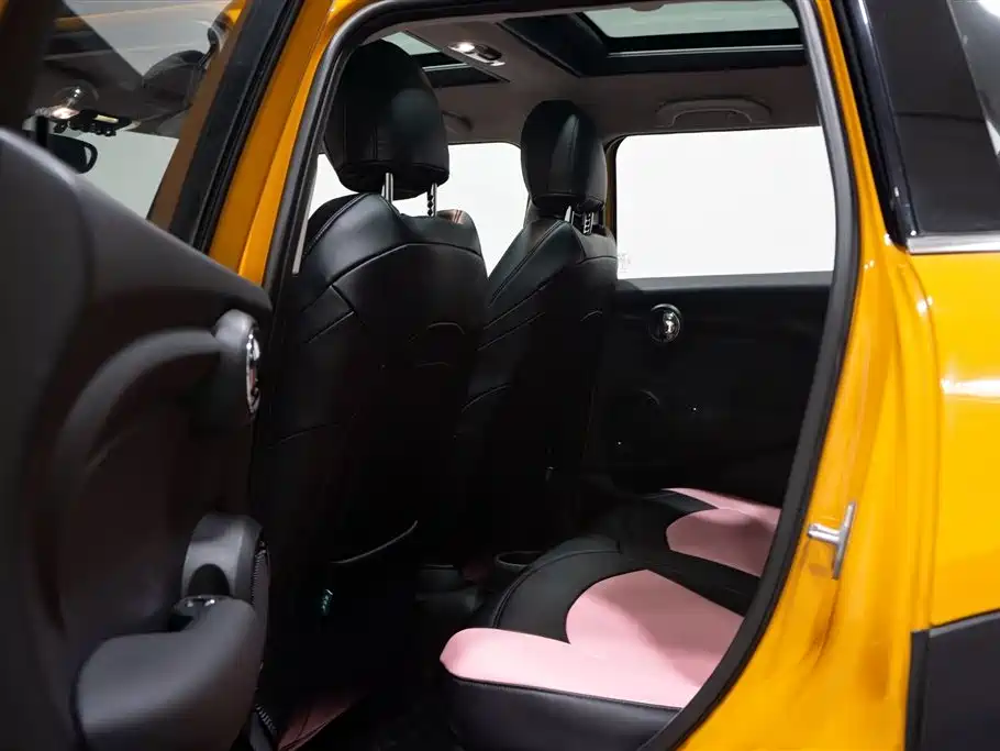 MINI 2016 1.5T COOPER five-door version купить на сайте DeffCars