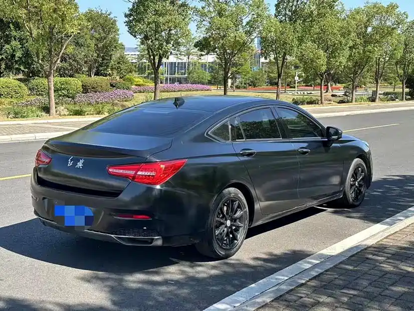Hongqi H5 2018 30TD dynamic version купить на сайте DeffCars
