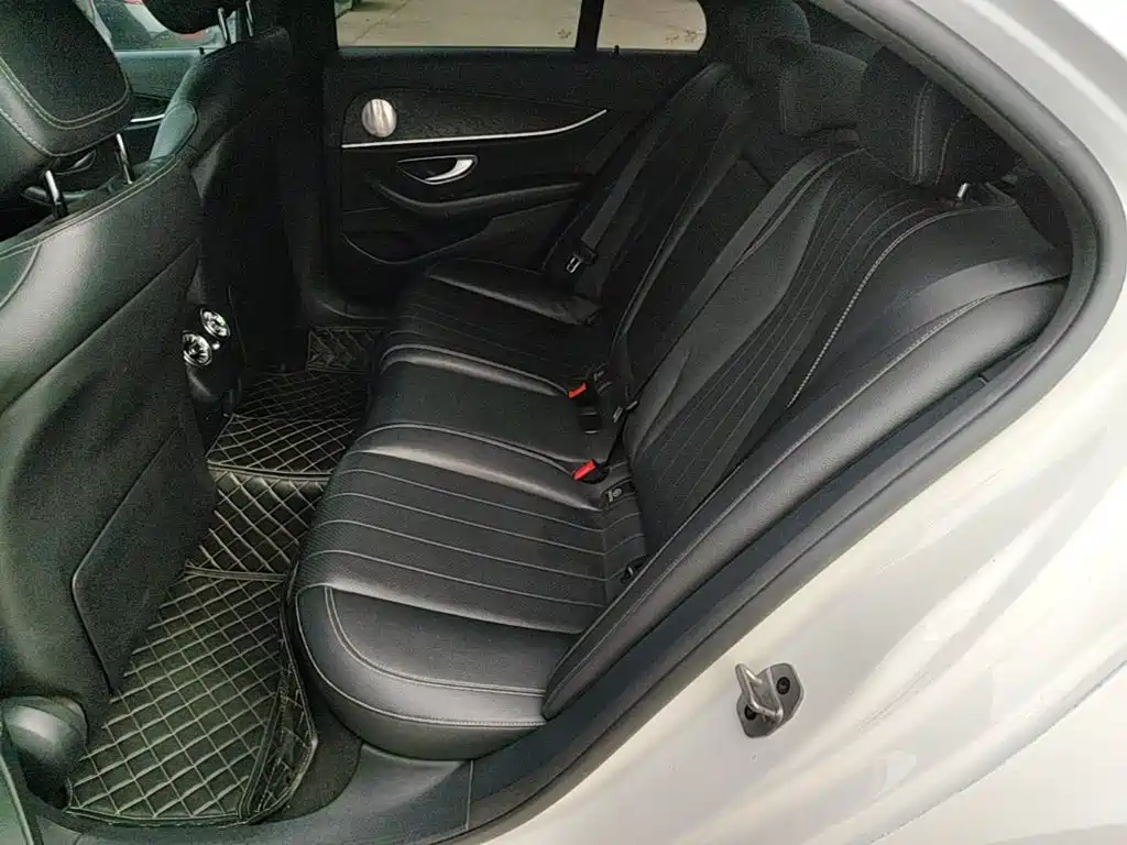 Mercedes-Benz E-Class Imported 2021 E 260 Fashionable Sports Edition купить на сайте DeffCars