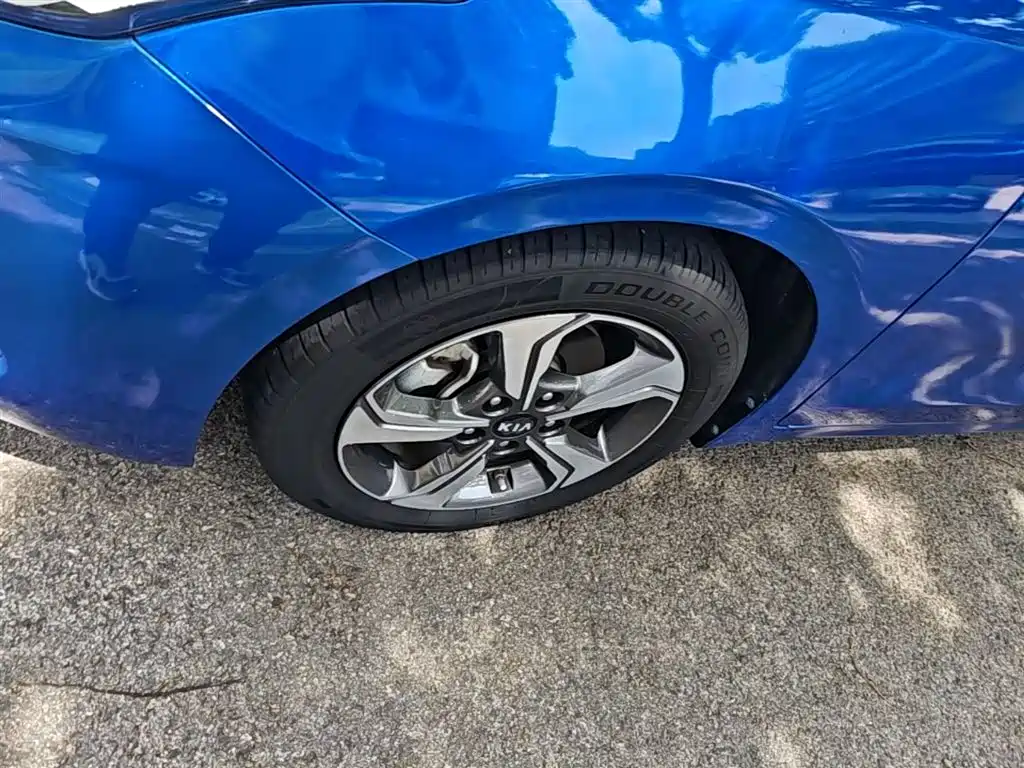 Kia K3 2019 1.5L CVT Smart Internet Edition купить на сайте DeffCars