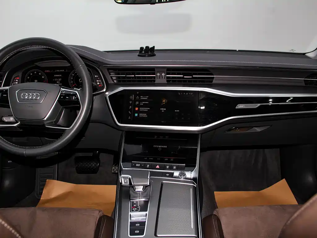 Audi A7L 2024 45TFSI S-line Dream Building Liquid Crystal Package купить на сайте DeffCars