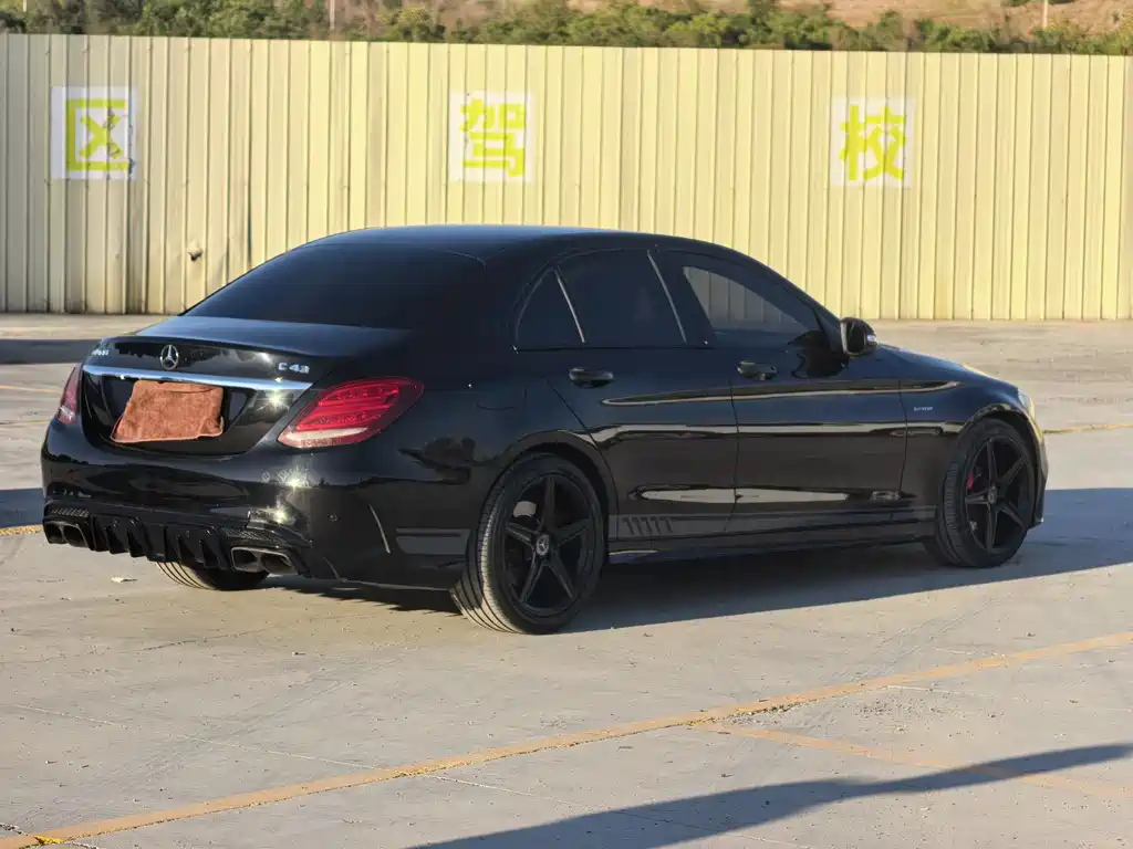 Mercedes-Benz C-Class 2016 C 200 Sports Edition купить на сайте DeffCars