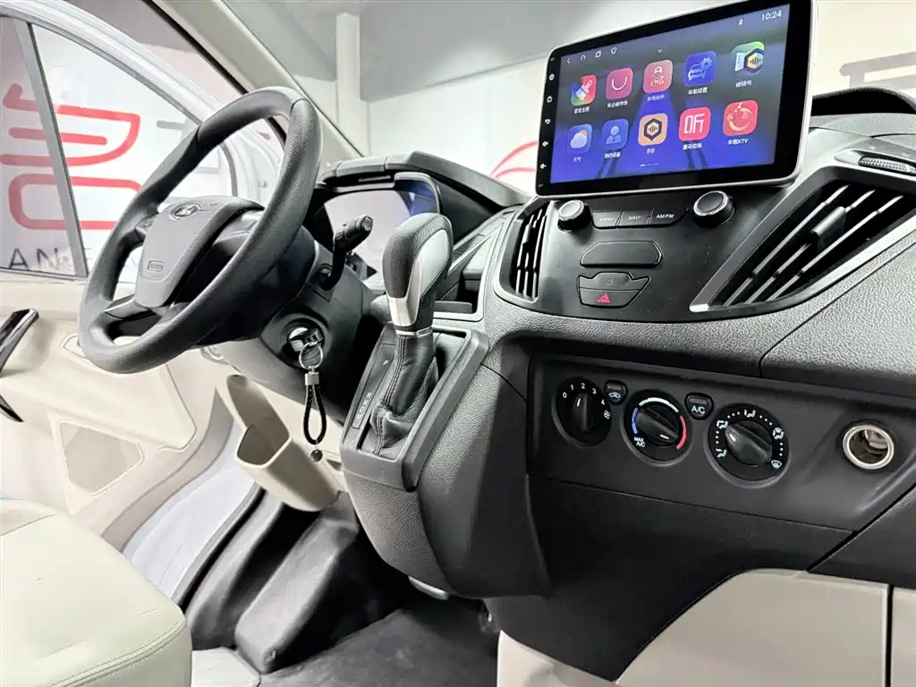 Tourio 2020 2.0T Automatic Elite Edition National VI купить на сайте DeffCars