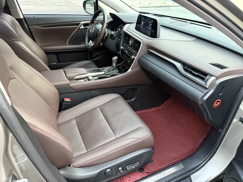 Lexus RX 2020 facelift 300 four-wheel drive elegant version купить на сайте DeffCars