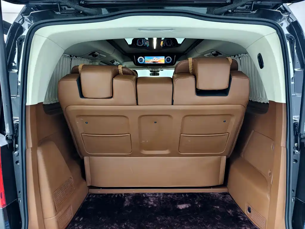 Vito 2021 2.0T Business Edition 7 seats купить на сайте DeffCars