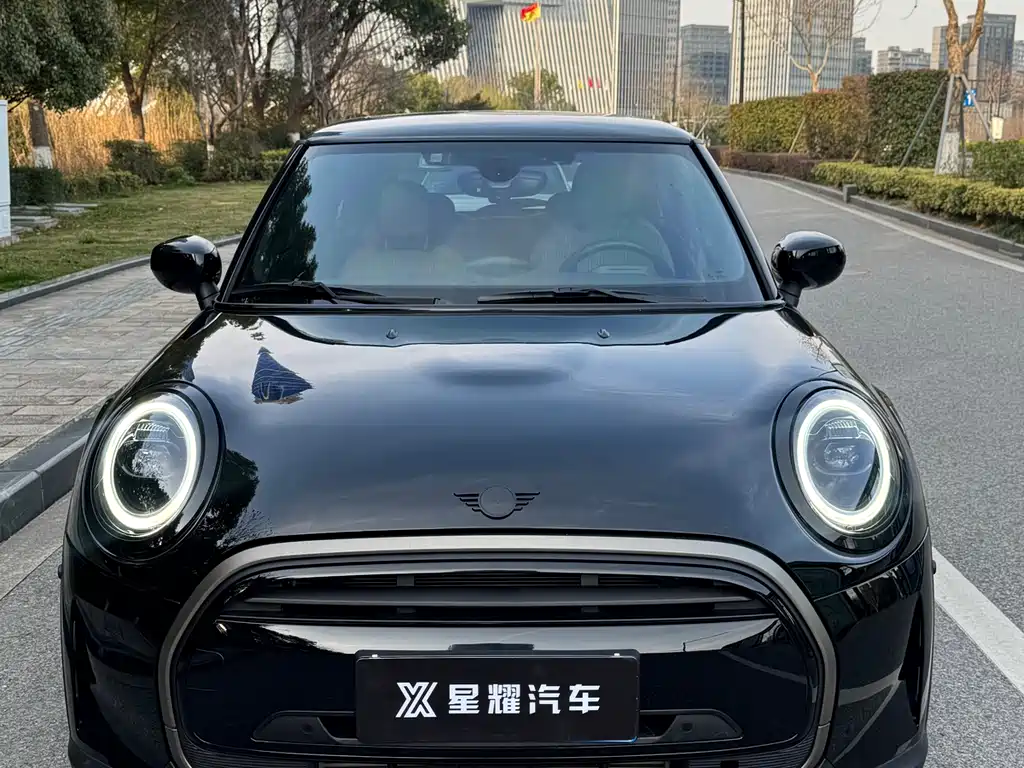 MINI 2023 1.5T COOPER Obsessive Edition купить на сайте DeffCars