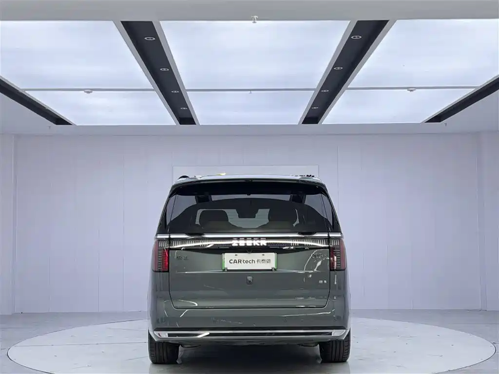 Jikrypton 009 2024 six-seat executive version four-wheel drive 108kWh купить на сайте DeffCars