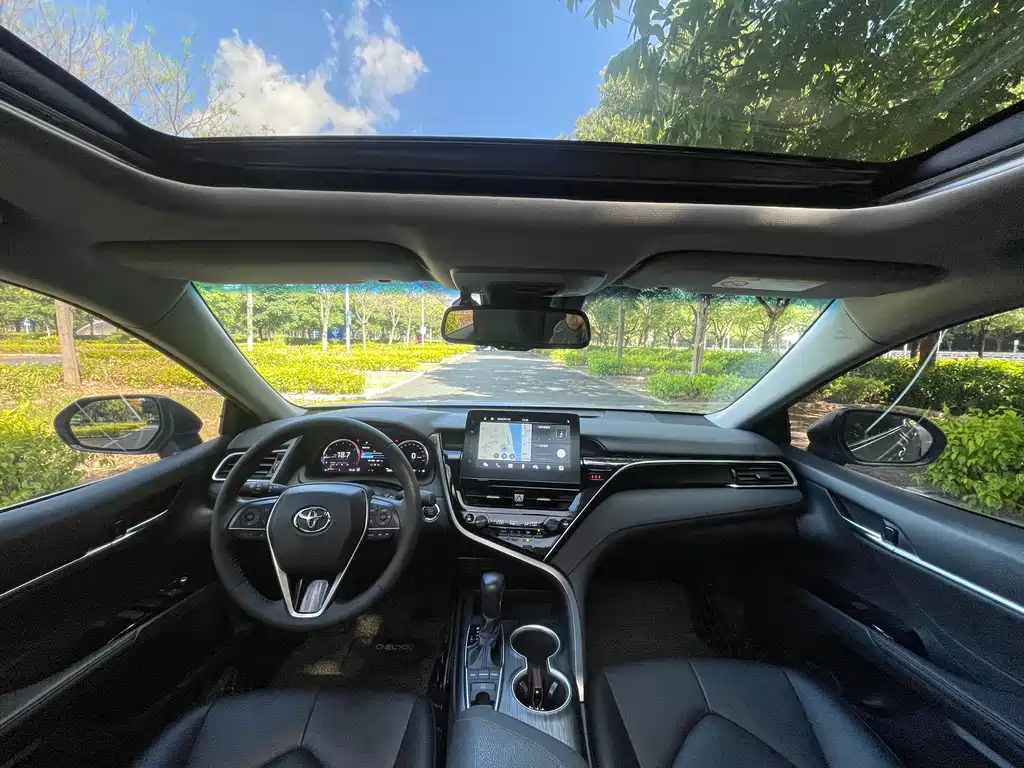Camry 2021 2.5G Deluxe Edition купить на сайте DeffCars