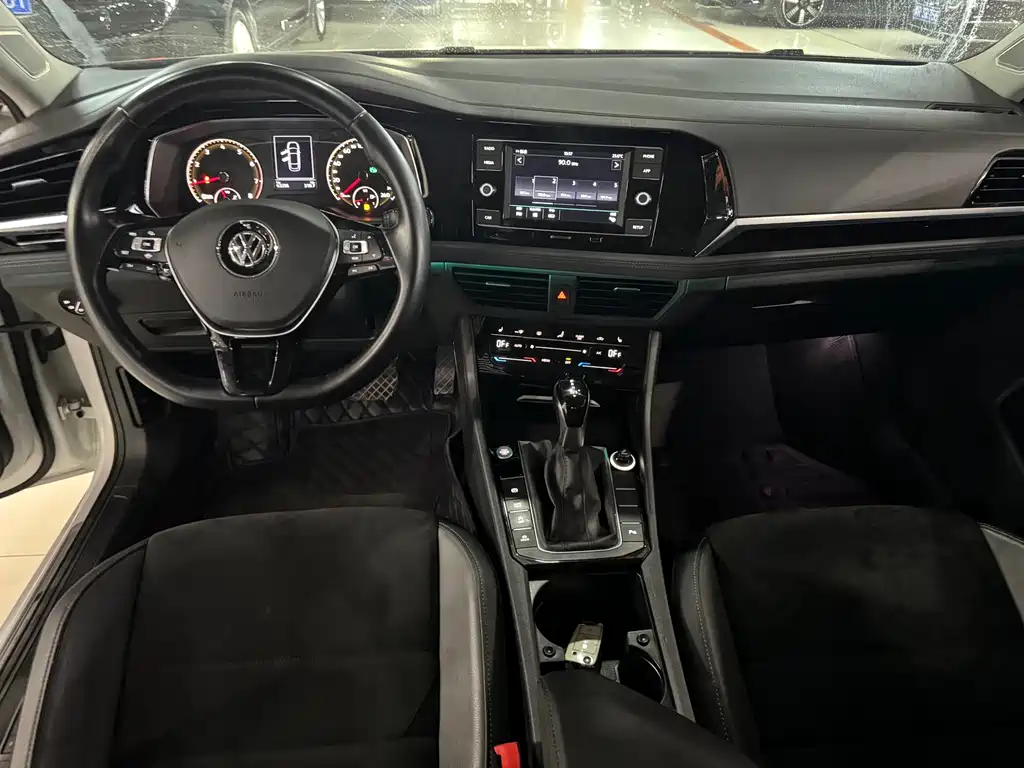 Sagitar 2019 280TSI DSG luxury model National VI купить на сайте DeffCars