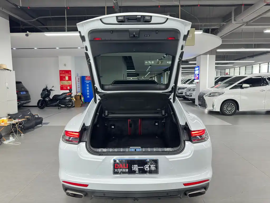 Panamera 2023 Panamera Executive Extended Edition 2.9T купить на сайте DeffCars