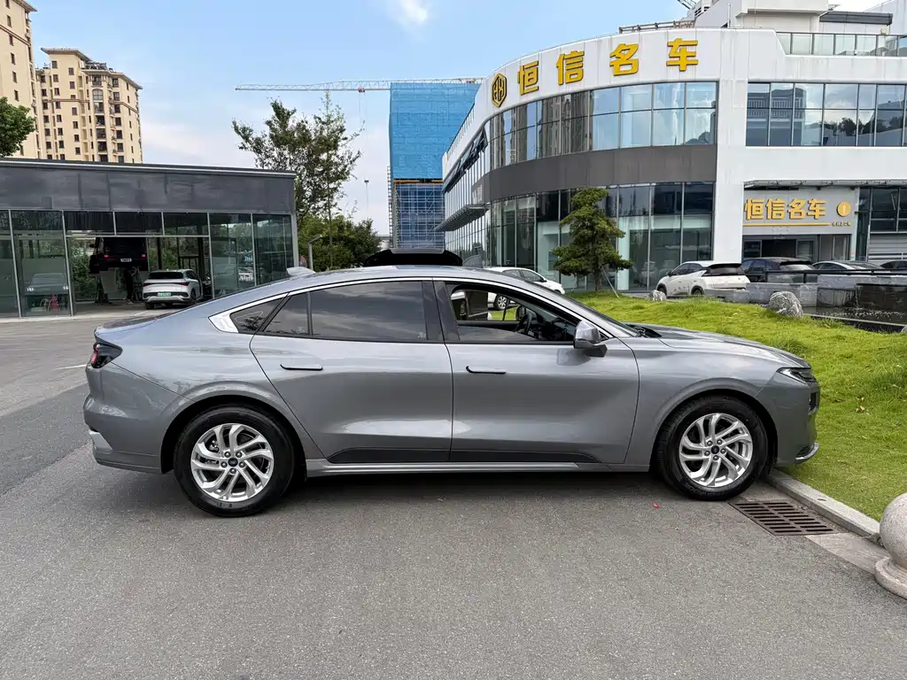 Mondeo 2022 EcoBoost 245 Fashion Model купить на сайте DeffCars