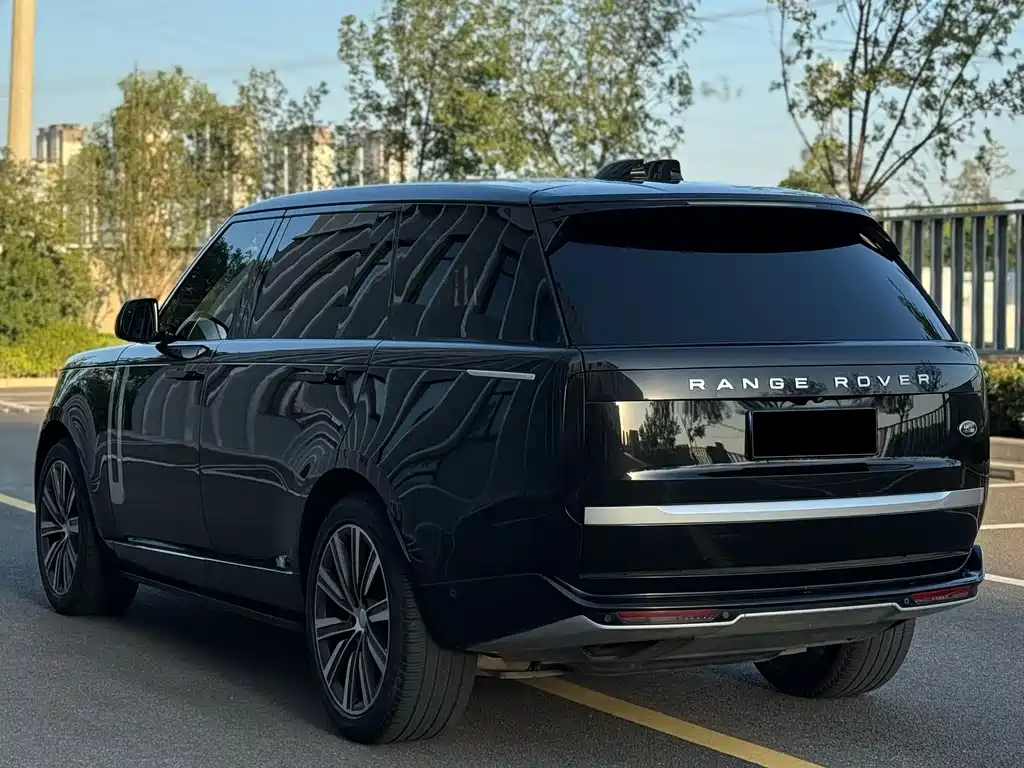 Range Rover 2024 3.0 L6 400PS Extended Edition купить на сайте DeffCars