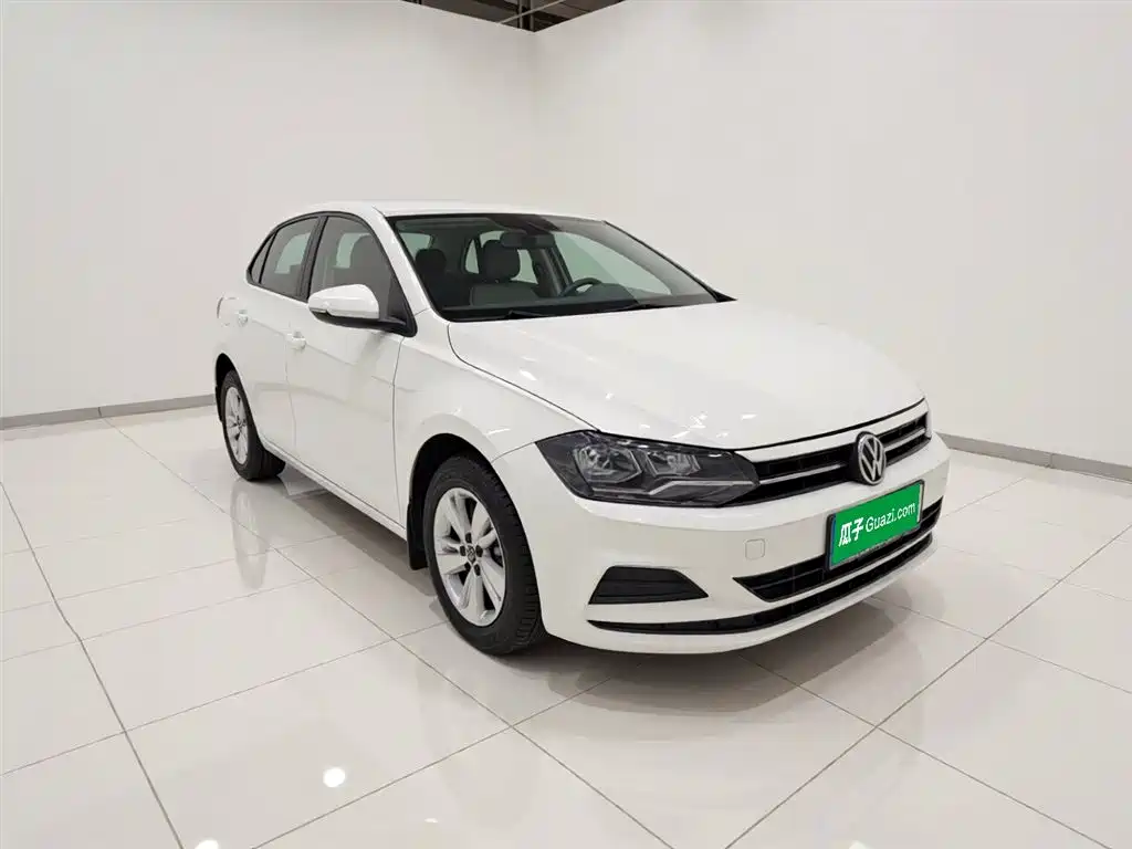Polo 2023 Plus 1.5L Automatic Panoramic Enjoyment Edition купить на сайте DeffCars