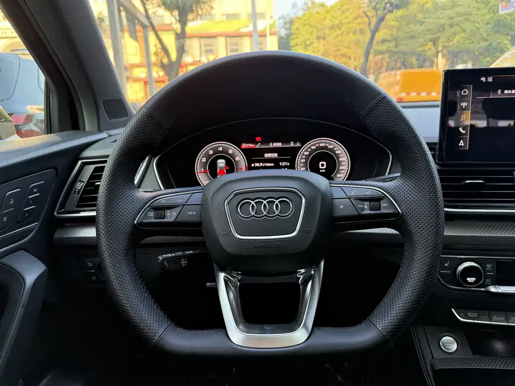 Audi Q5L Sportback 2022 facelift 45 TFSI luxury model купить на сайте DeffCars