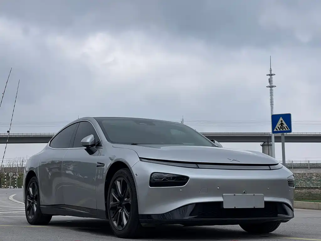 Xpeng P7 2022 model 670N+ купить на сайте DeffCars