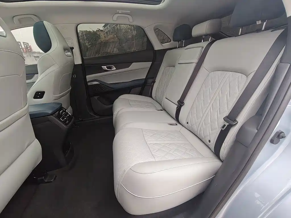 Changan UNI-K Smart Electric iDD 2022 Blue Whale iDD 130km 1.5T Premium Type купить на сайте DeffCars