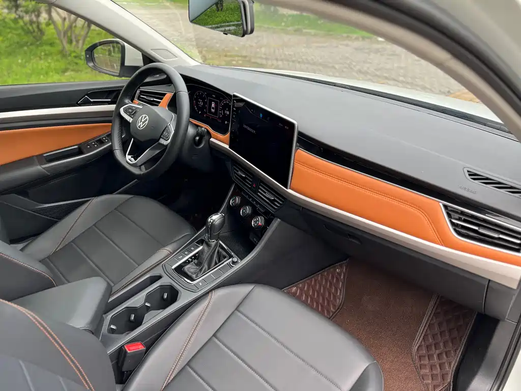 Bora 2023 200TSI DSG Yuexing Edition купить на сайте DeffCars