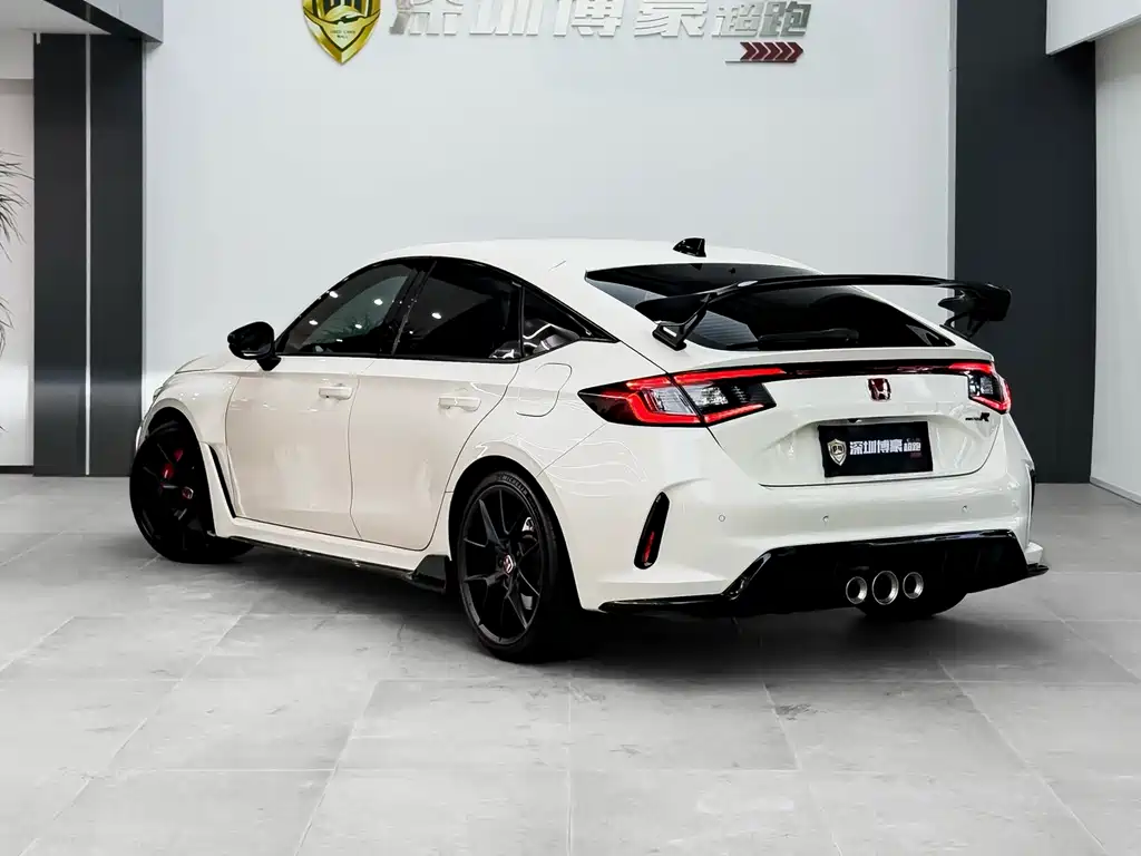 Civic (Imported) 2023 2.0T 420TURBO TYPE R купить на сайте DeffCars