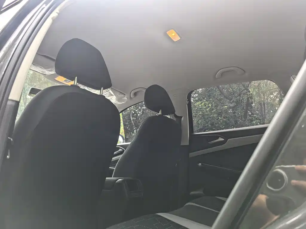 Jetta VS5 2023 280TSI automatic aggressive model купить на сайте DeffCars