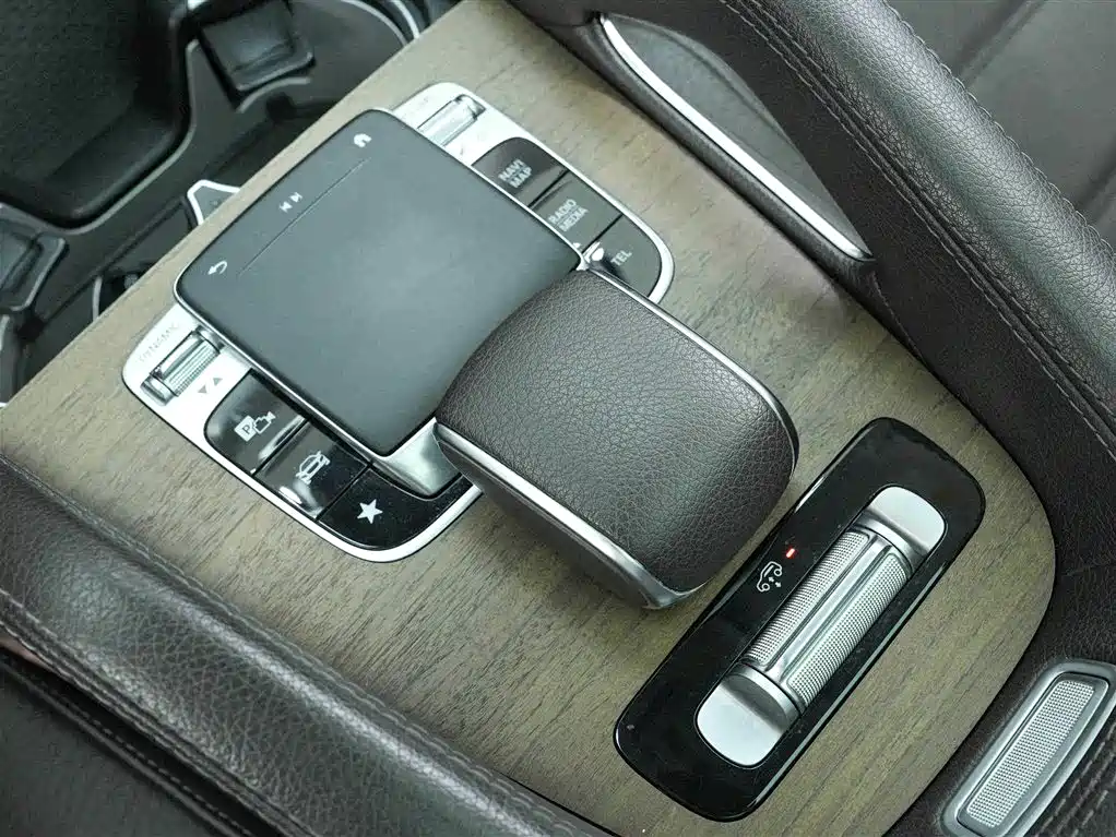 Mercedes-Benz GLS 2020 GLS 450 4MATIC luxury model купить на сайте DeffCars