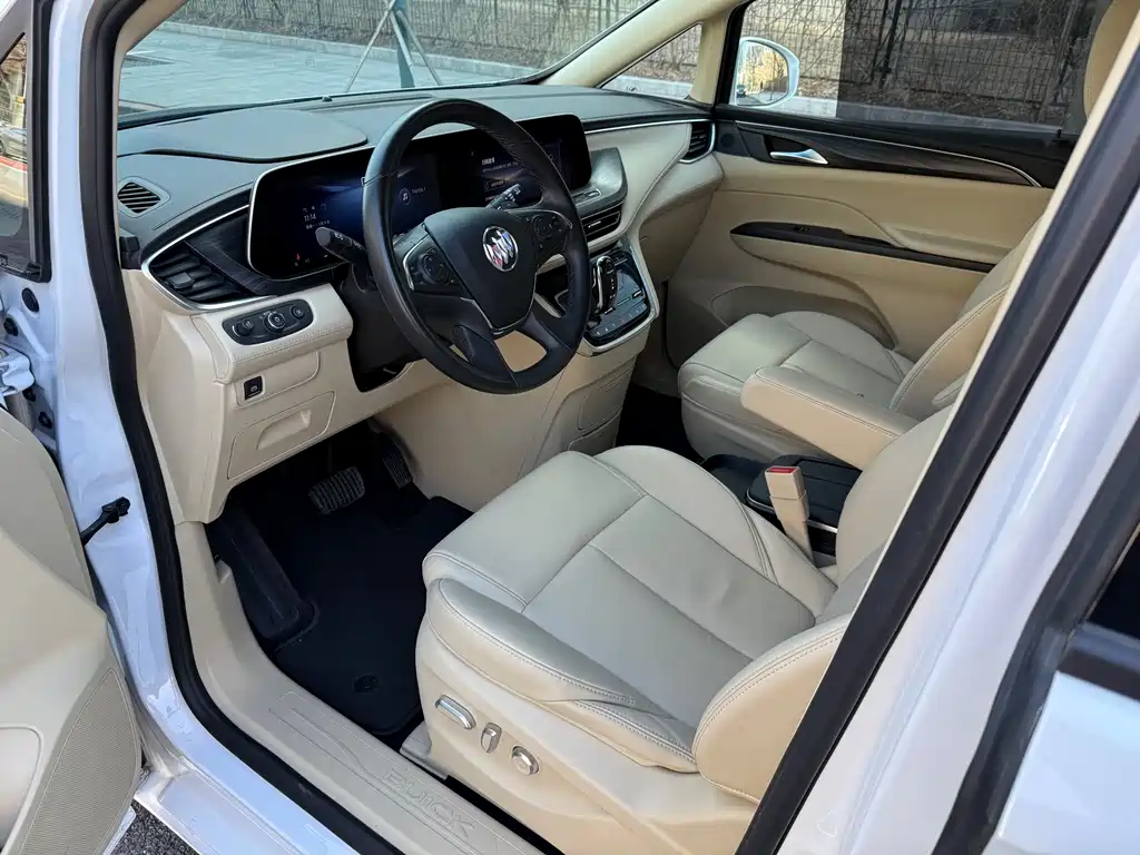 Buick GL8 2023 ES Lu Zun Exclusive Model купить на сайте DeffCars