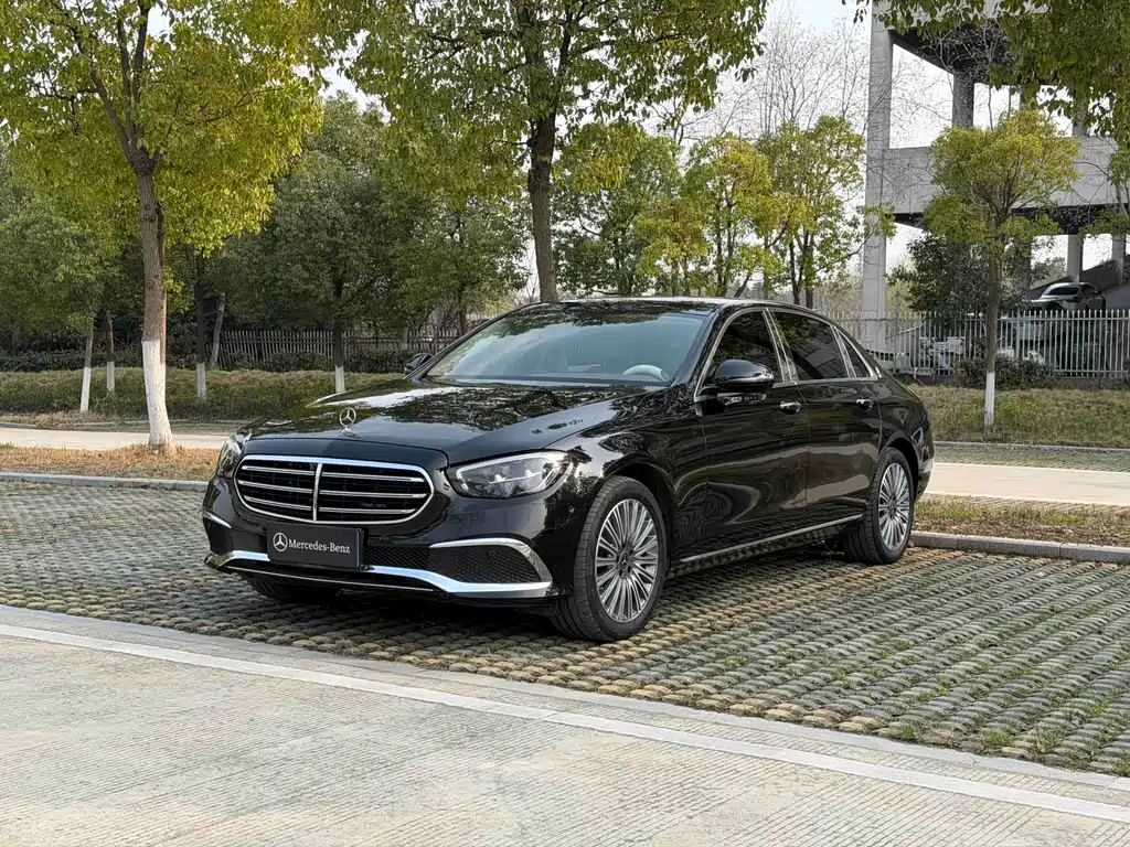 Mercedes-Benz E-Class 2023 E 300 L Fashion купить на сайте DeffCars