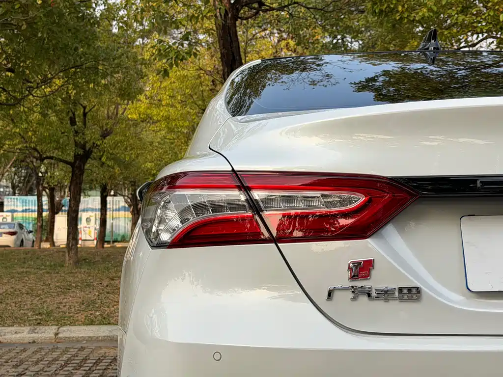 Camry 2019 2.5G Deluxe Edition National V купить на сайте DeffCars