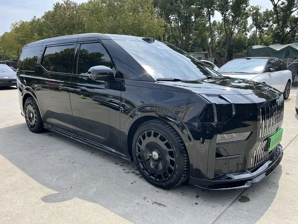 Jikrypton 009 2024 seven-seater aisle version 108kWh купить на сайте DeffCars