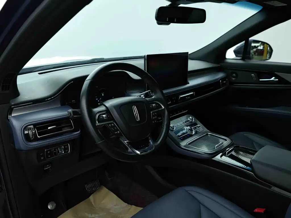 Voyager 2022 2.7T four-wheel drive elegant version купить на сайте DeffCars