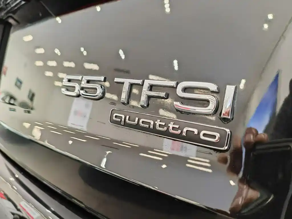 Audi Q7 2023 55 TFSI quattro S premium model купить на сайте DeffCars