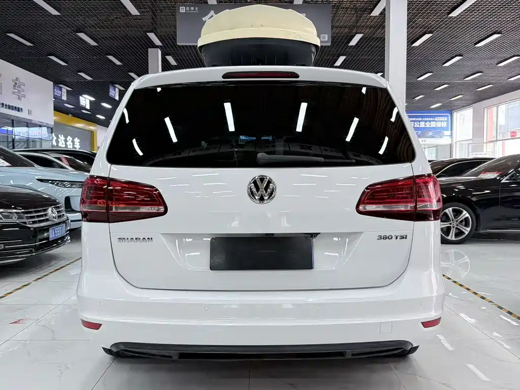Sharan 2018 380TSI exclusive model 7 seats купить на сайте DeffCars