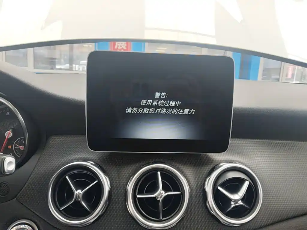 Mercedes-Benz GLA 2018 GLA 200 Dynamic купить на сайте DeffCars