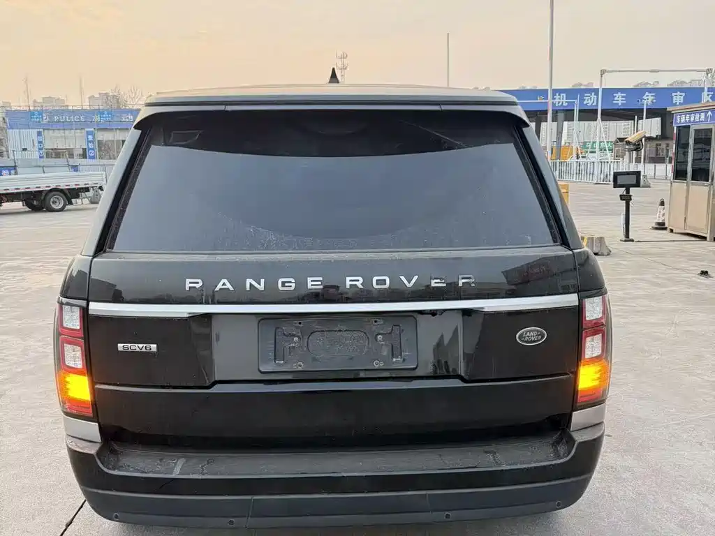 Range Rover 2016 3.0 SC V6 Vogue Extended Edition купить на сайте DeffCars
