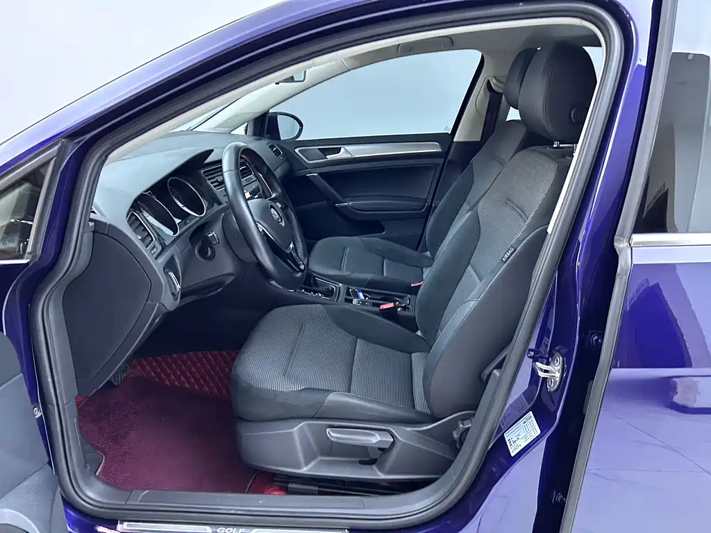 Golf 2020 Beloved Edition 280TSI DSG Comfort Type купить на сайте DeffCars