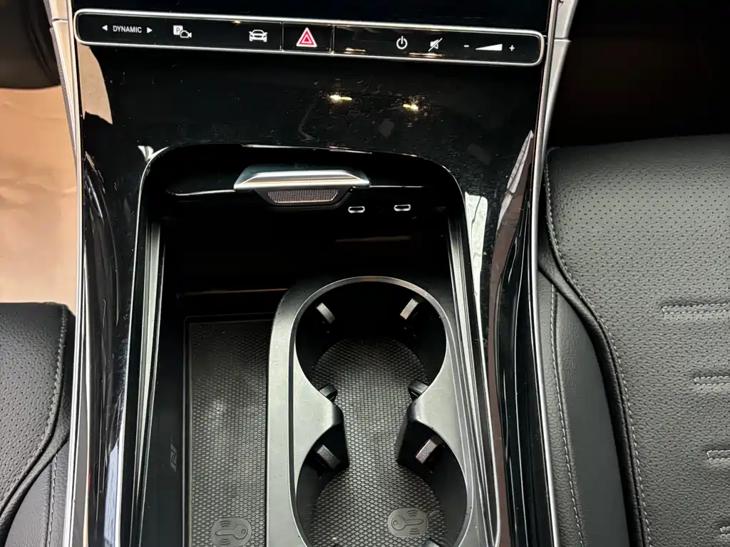 Mercedes-Benz C-Class 2023 C 260 L Haoye Sports Edition купить на сайте DeffCars