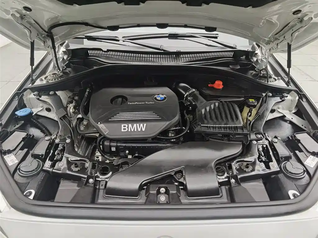 BMW 1 Series 2018 facelift 118i fashion model купить на сайте DeffCars