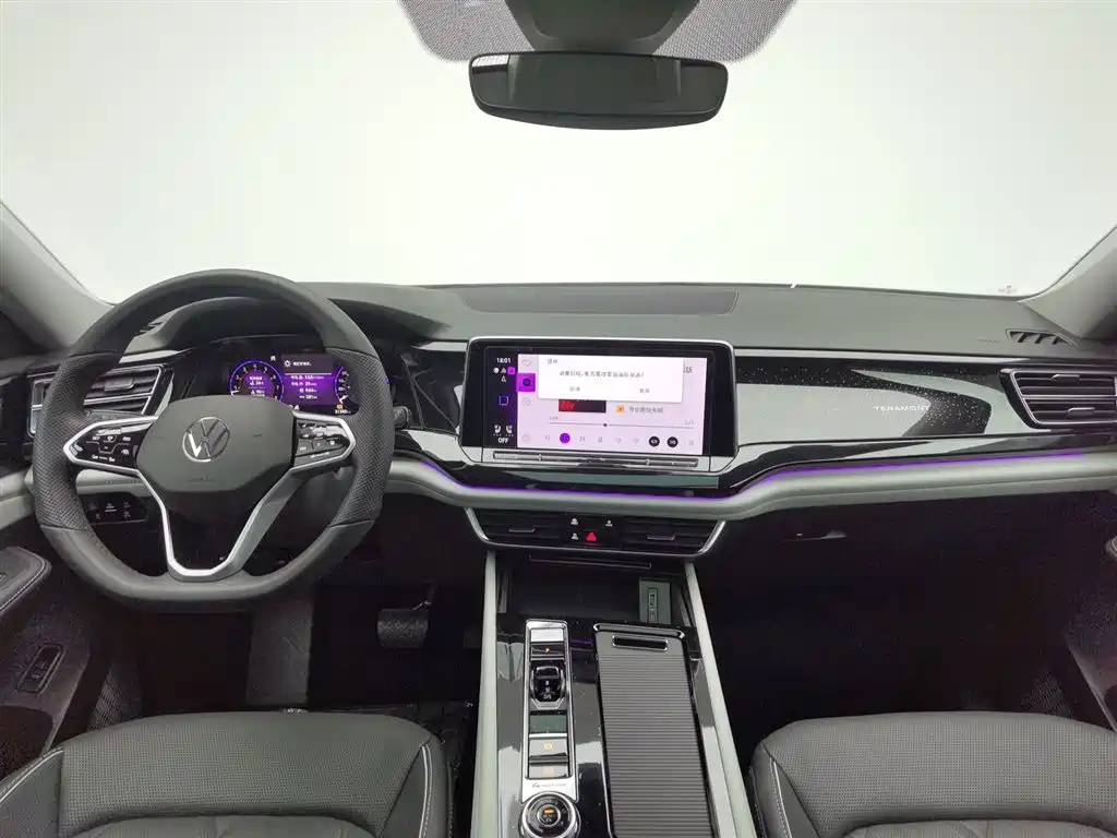 Touron 2024 380TSI four-wheel drive luxury version купить на сайте DeffCars