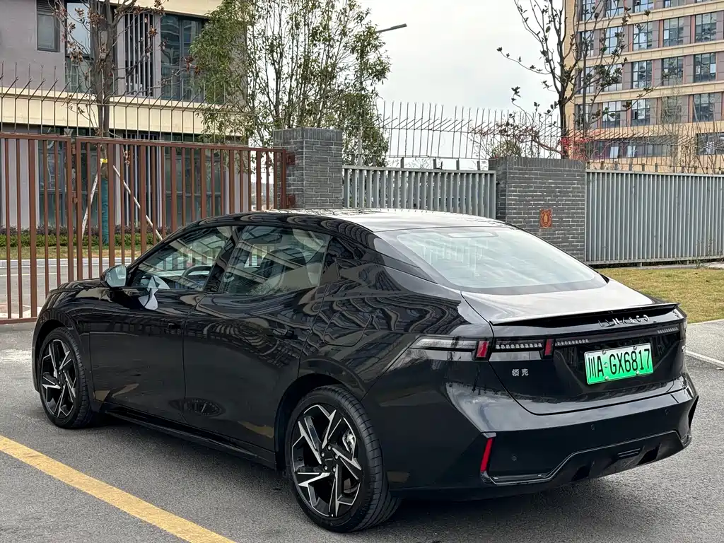 Lynk & Co 07 EM-P 2024 EM-P 126 long battery life Halo купить на сайте DeffCars