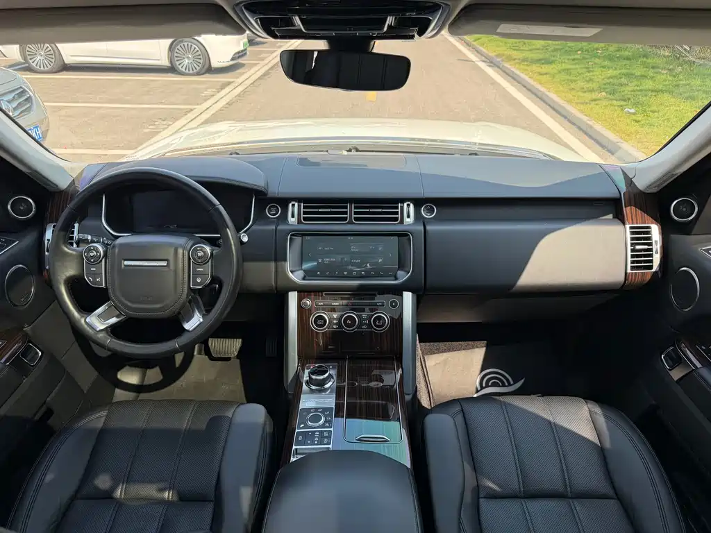 Range Rover 2017 3.0 SC V6 Vogue купить на сайте DeffCars