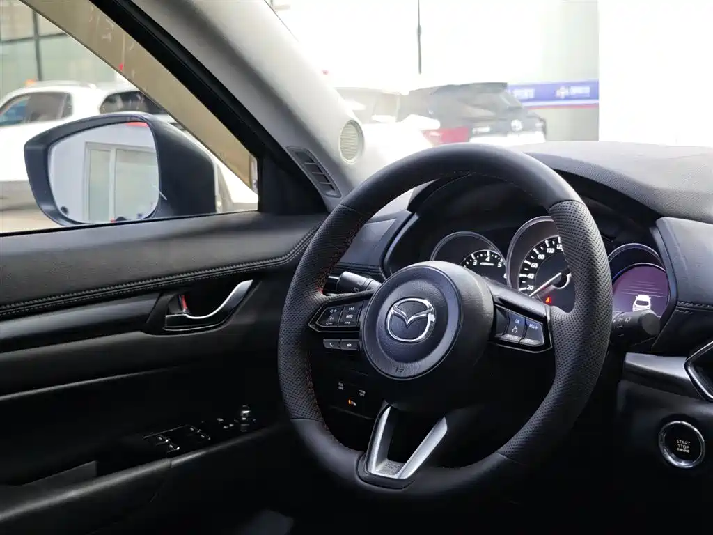Mazda CX-5 2021 2.0L automatic two-wheel drive smart model купить на сайте DeffCars