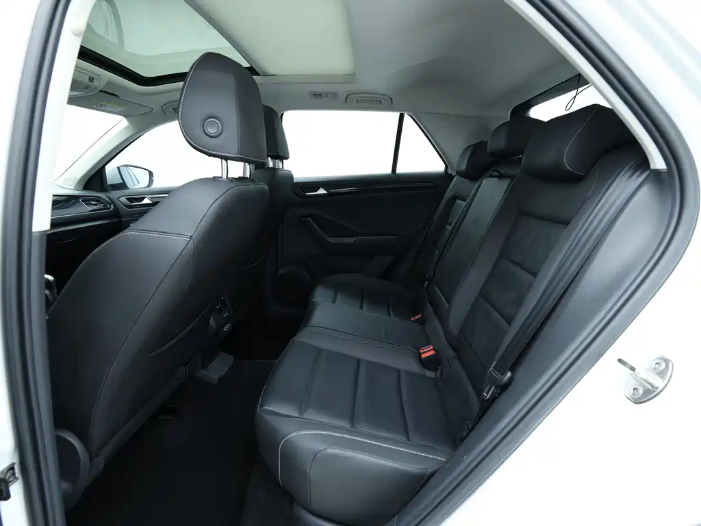 T-ROC 2022 model 280TSI DSG two-wheel drive comfort PLUS купить на сайте DeffCars