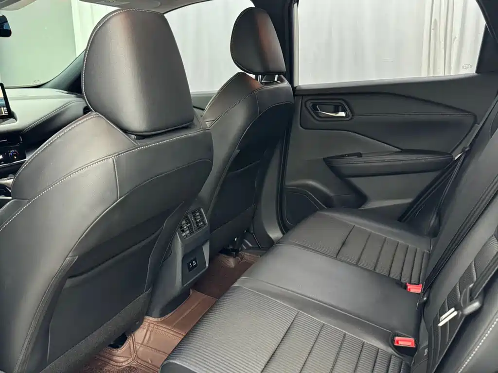 Qashqai 2023 1.3T CVT Deluxe Edition купить на сайте DeffCars