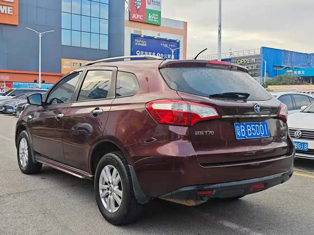 Venucia T70 2015 2.0L CVT Ruiqu Edition купить на сайте DeffCars