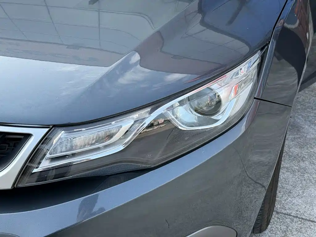 Emgrand GL 2017 1.3T Manual Elite купить на сайте DeffCars