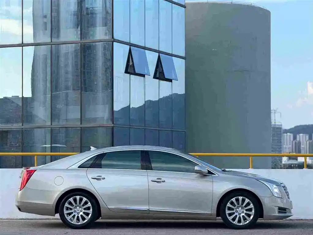 Cadillac XTS 2014 28T Comfort Model купить на сайте DeffCars