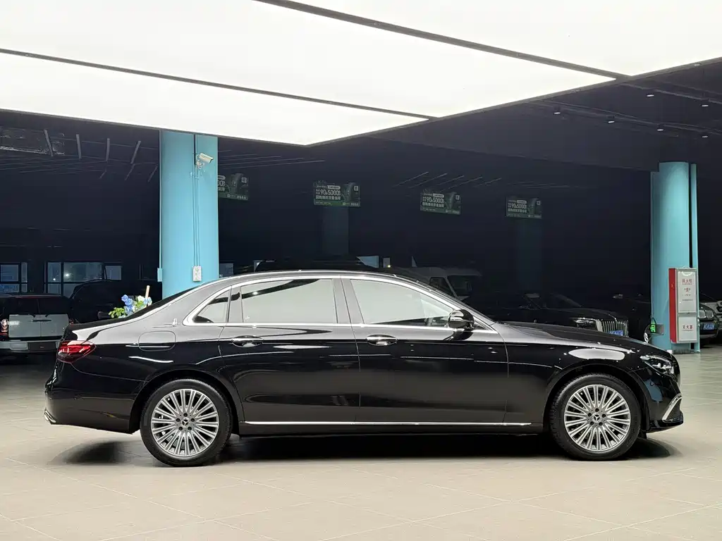 Mercedes-Benz E-Class 2022 E 300 L Luxury Model купить на сайте DeffCars