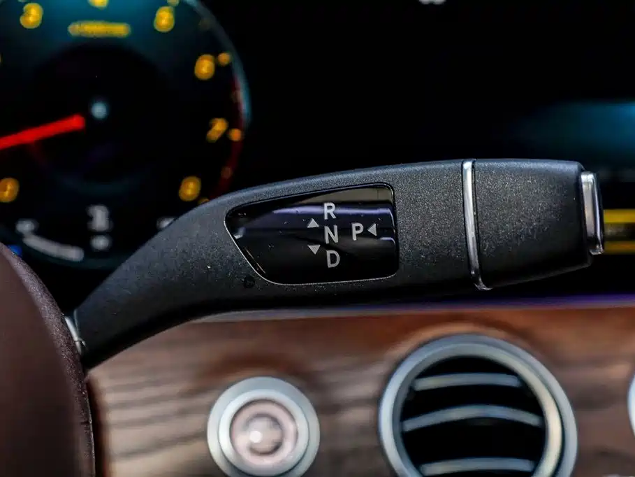 Mercedes-Benz E-Class 2021 facelift E 260 L купить на сайте DeffCars